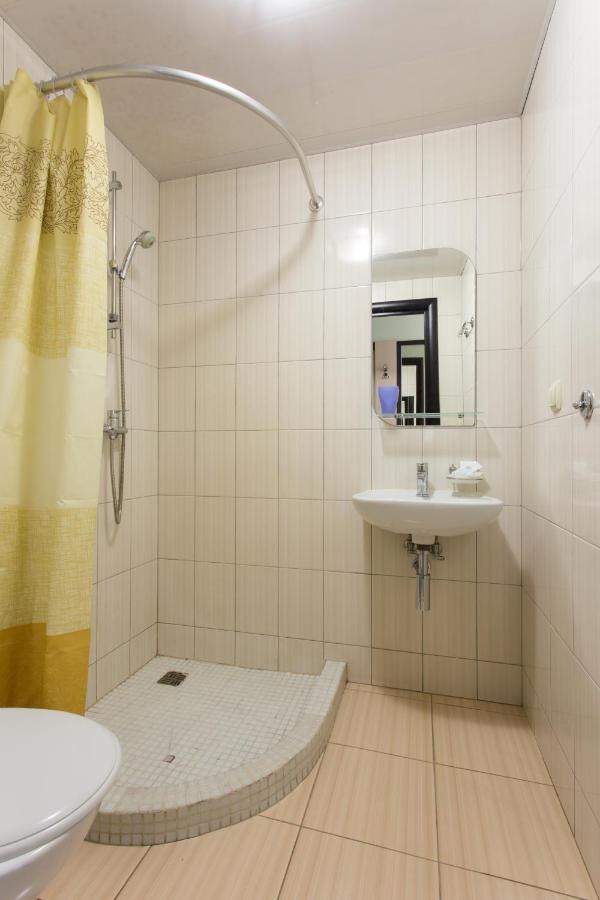 Hotel Voyage Харьков Экстерьер фото