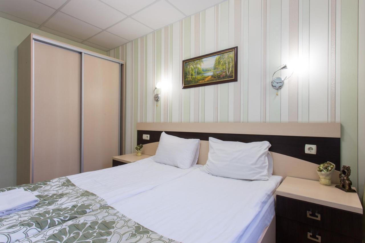Hotel Voyage Харьков Экстерьер фото