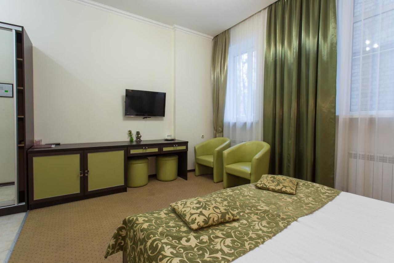 Hotel Voyage Харьков Экстерьер фото
