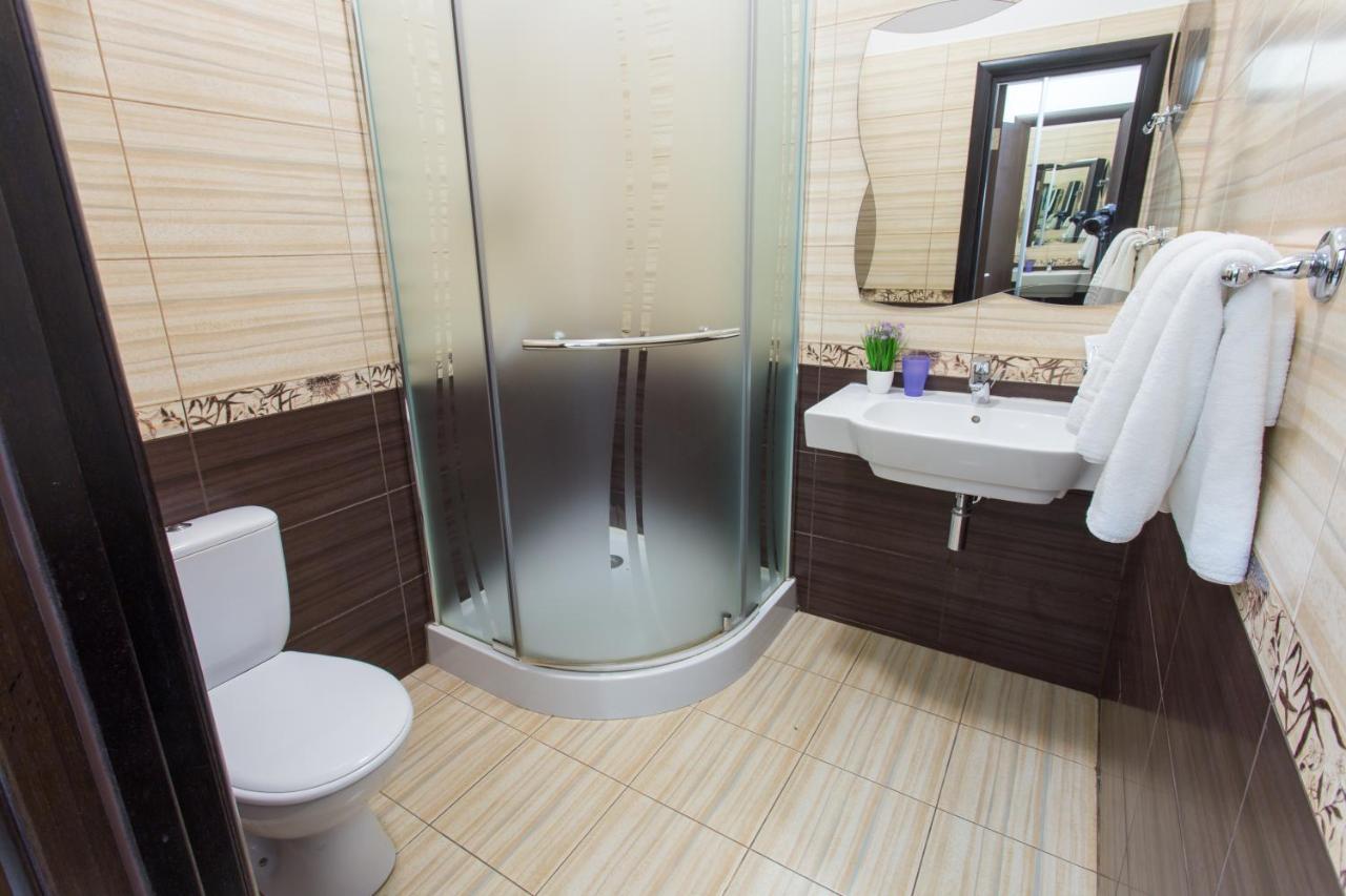 Hotel Voyage Харьков Экстерьер фото